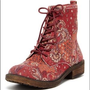 Lucky Brand Red Paisley Swirl Suede November Boots